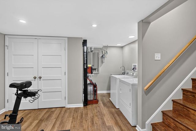 1112 KIRKLYNN AVE, Takoma Park, MD 20912