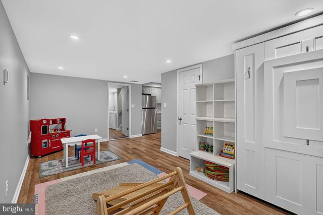 1112 KIRKLYNN AVE, Takoma Park, MD 20912