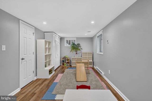 1112 KIRKLYNN AVE, Takoma Park, MD 20912