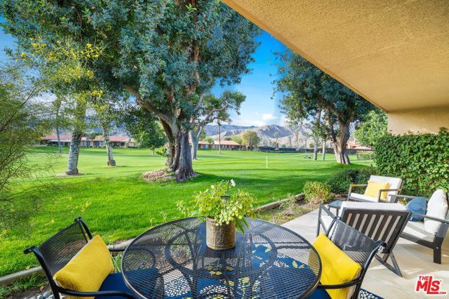 60 La Ronda Drive, Rancho Mirage, CA 92270