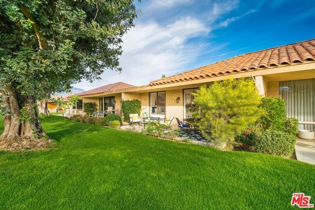 60 La Ronda Drive, Rancho Mirage, CA 92270
