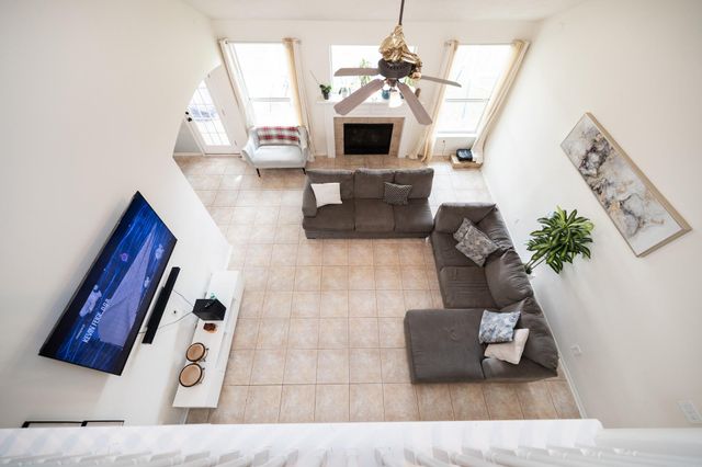 1823 Blue Water Bay Drive, Katy, TX 77494