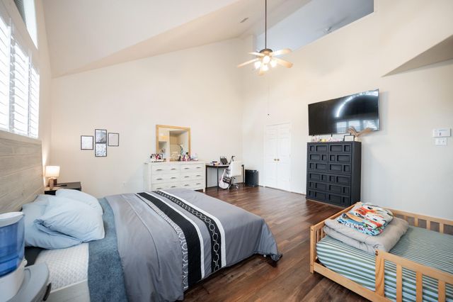 1823 Blue Water Bay Drive, Katy, TX 77494