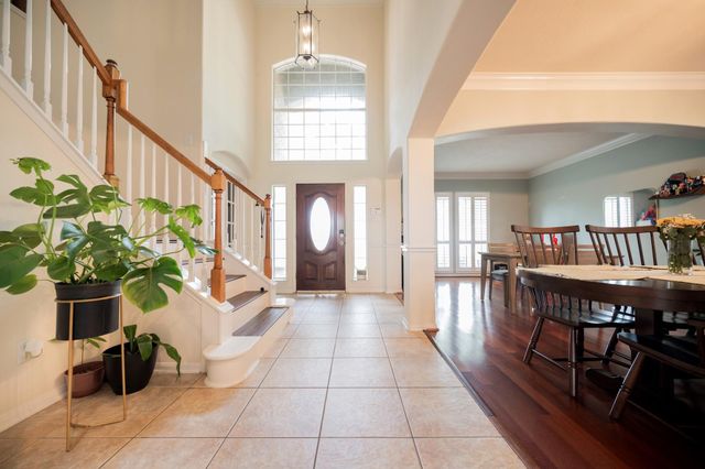 1823 Blue Water Bay Drive, Katy, TX 77494