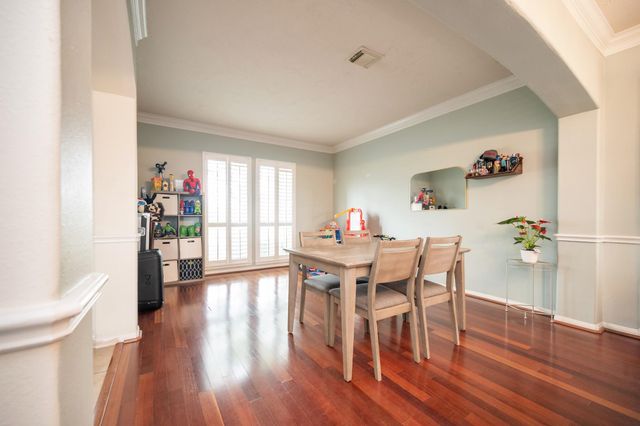 1823 Blue Water Bay Drive, Katy, TX 77494