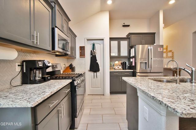 13416 Cinderford Avenue, El Paso, TX 79928