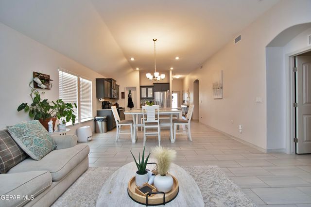 13416 Cinderford Avenue, El Paso, TX 79928