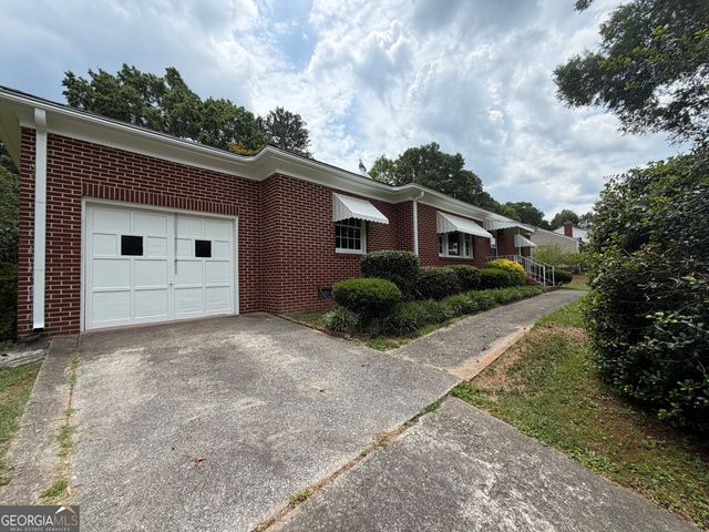 2619 Maple Road SE, Rome, GA 30161
