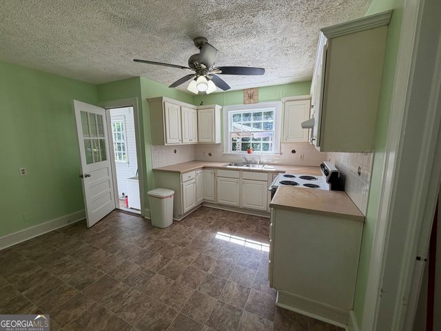2619 Maple Road SE, Rome, GA 30161