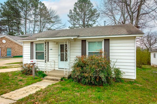 1200 W 49TH Street, North Little Rock, AR 72118