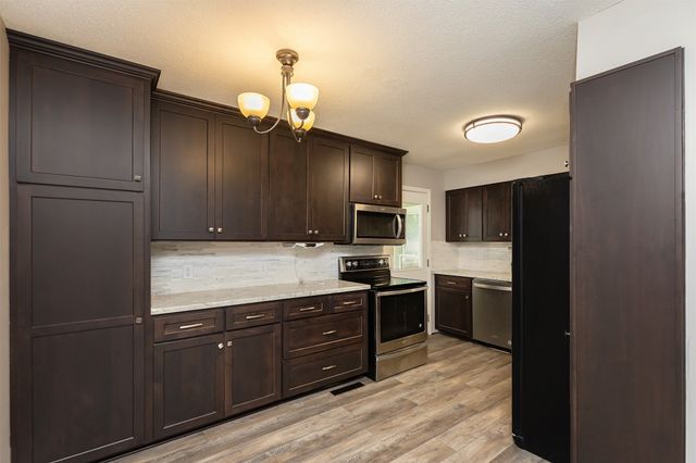 127 Alpha Street NW, Bondurant, IA 50035