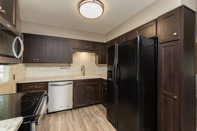 127 Alpha Street NW, Bondurant, IA 50035
