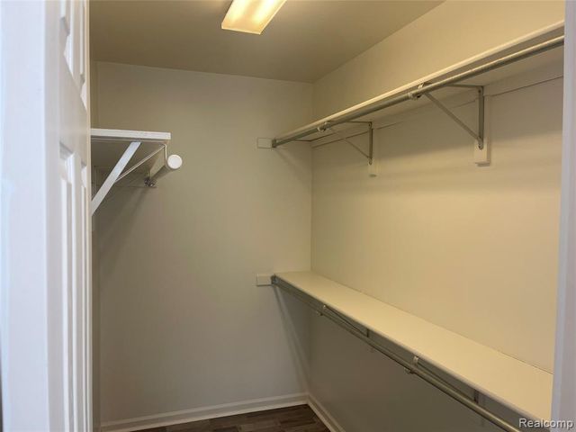 45225 Yorkshire Drive, Novi, MI 48375