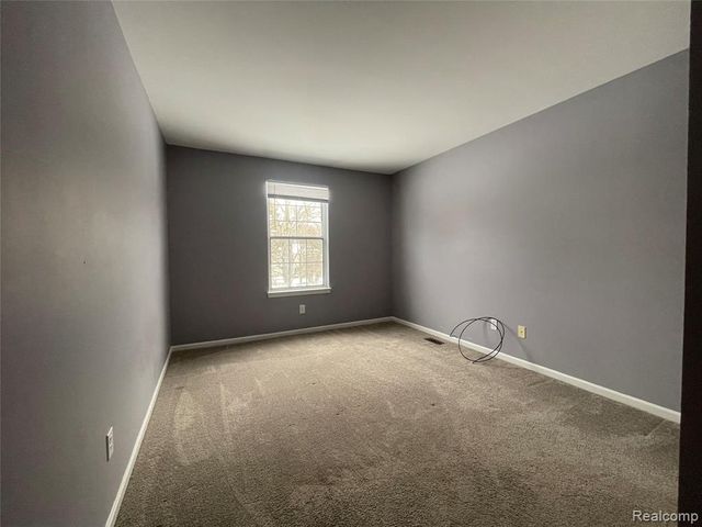 45225 Yorkshire Drive, Novi, MI 48375