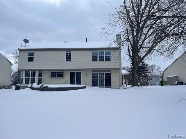 45225 Yorkshire Drive, Novi, MI 48375
