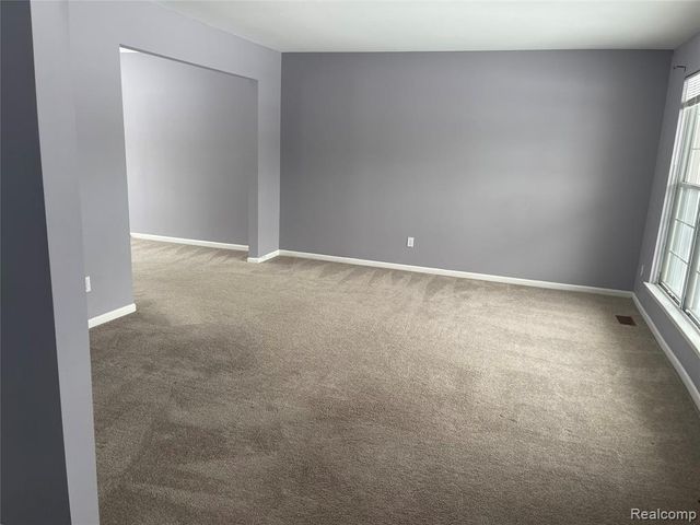 45225 Yorkshire Drive, Novi, MI 48375