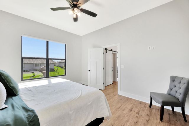 230 S Wellcrest, Goddard, KS 67052