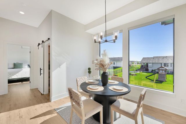 230 S Wellcrest, Goddard, KS 67052