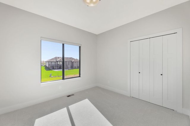 230 S Wellcrest, Goddard, KS 67052