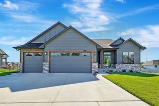 230 S Wellcrest, Goddard, KS 67052
