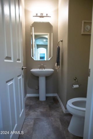 6331 S Fresno Street, Chandler, AZ 85249