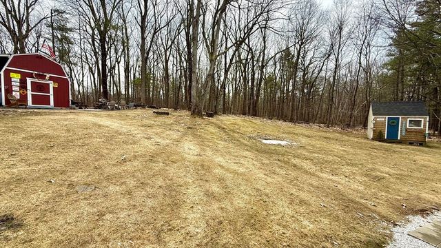 59 Redstone Hill Rd, Sterling, MA 01564