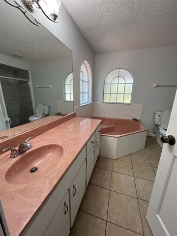1098 W SEAGATE DRIVE, Deltona, FL 32725