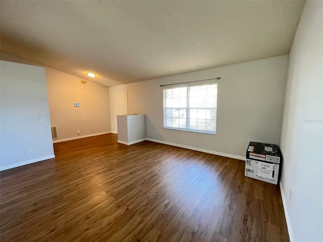 1098 W SEAGATE DRIVE, Deltona, FL 32725