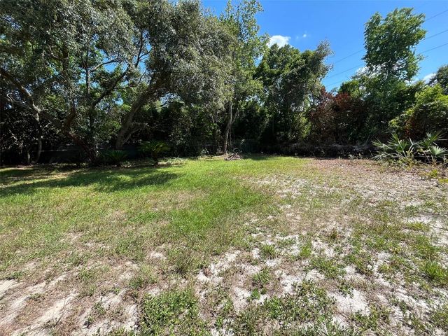 1098 W SEAGATE DRIVE, Deltona, FL 32725