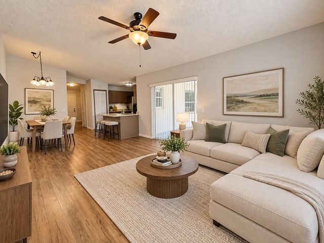 1098 W SEAGATE DRIVE, Deltona, FL 32725