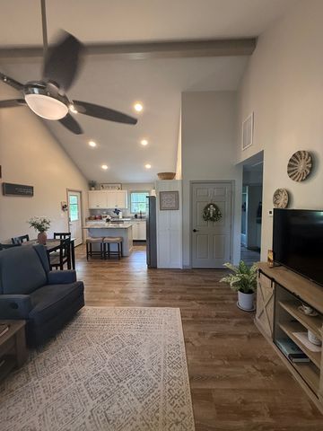 121 Old Highway 5, Blue Ridge, GA 30513