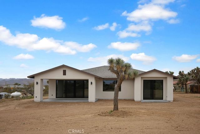58778 Sun Oro Road, Yucca Valley, CA 92284