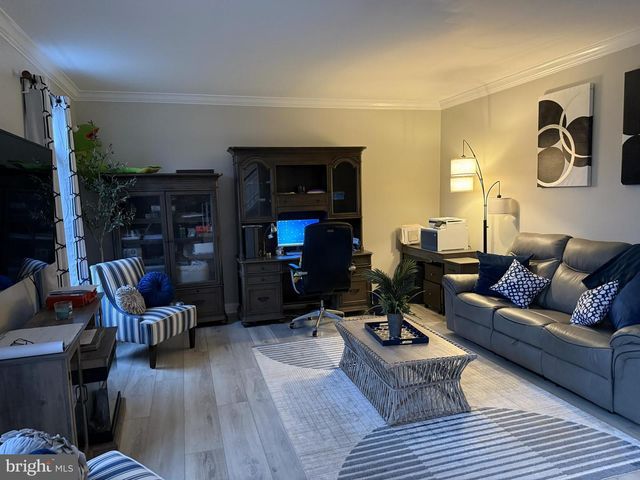 239 HEATHER RIDGE CIR, West Chester, PA 19382