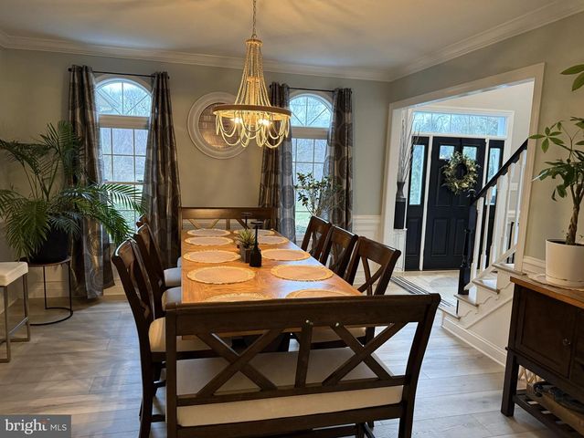 239 HEATHER RIDGE CIR, West Chester, PA 19382