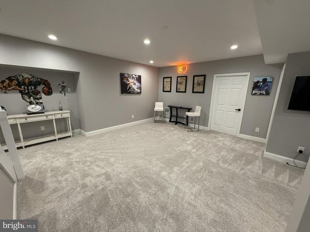 239 HEATHER RIDGE CIR, West Chester, PA 19382