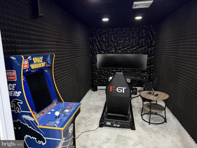 239 HEATHER RIDGE CIR, West Chester, PA 19382