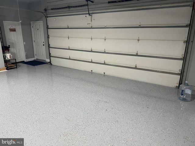 239 HEATHER RIDGE CIR, West Chester, PA 19382