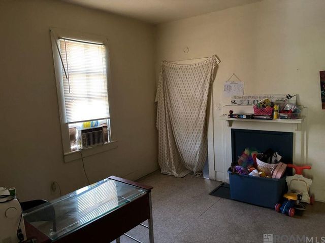 1327 Julia St, Baton Rouge, LA 70802