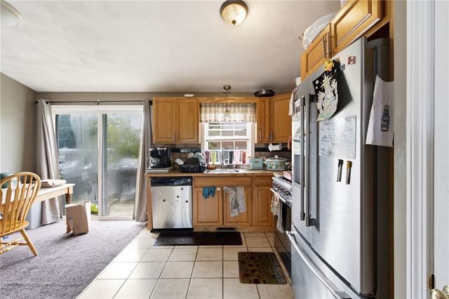 71 Clemence Street, Cranston, RI 02920