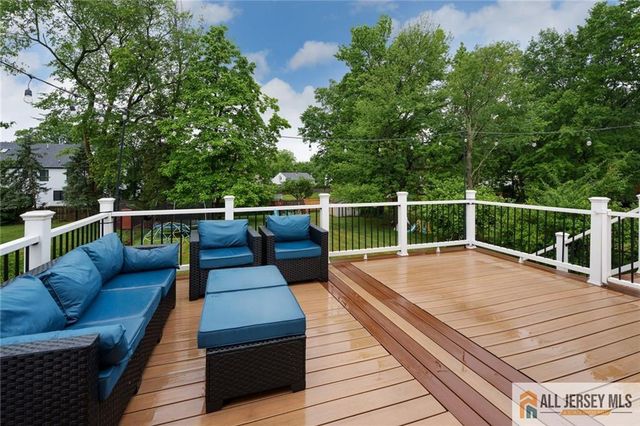 2025 Oak Tree Road, Edison, NJ 08820