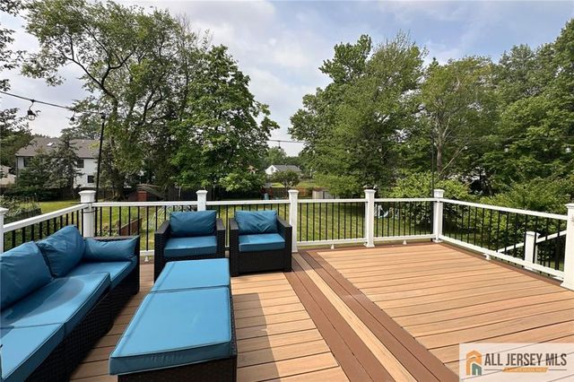 2025 Oak Tree Road, Edison, NJ 08820