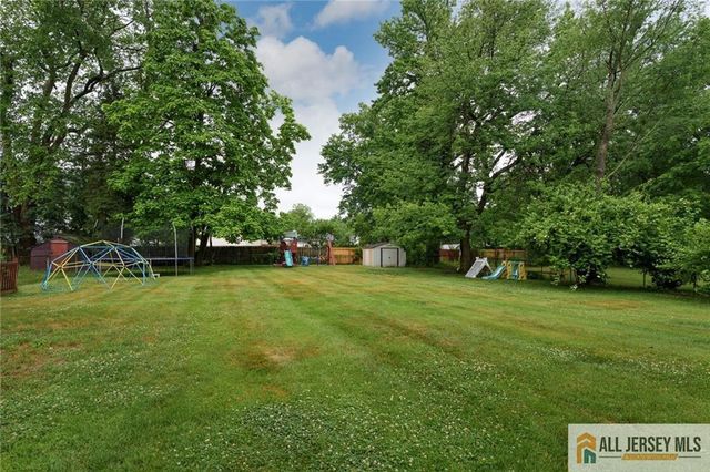 2025 Oak Tree Road, Edison, NJ 08820