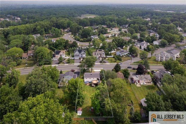 2025 Oak Tree Road, Edison, NJ 08820