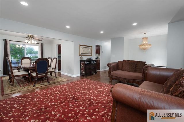2025 Oak Tree Road, Edison, NJ 08820