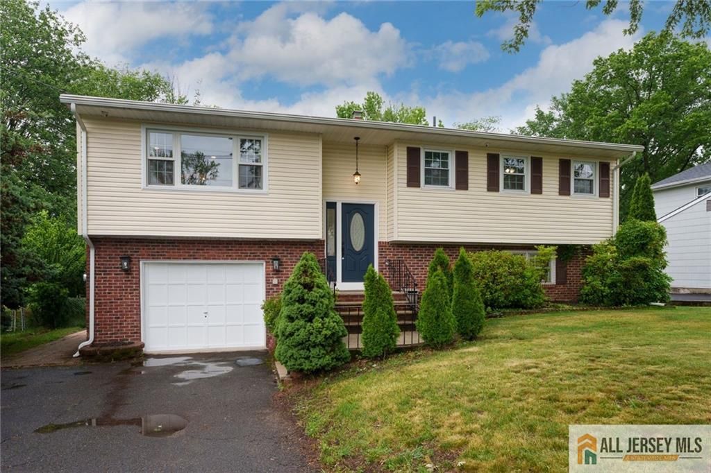 2025 Oak Tree Road, Edison, NJ 08820