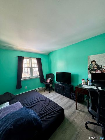 12 Scuppo Road D4, Danbury, CT 06811