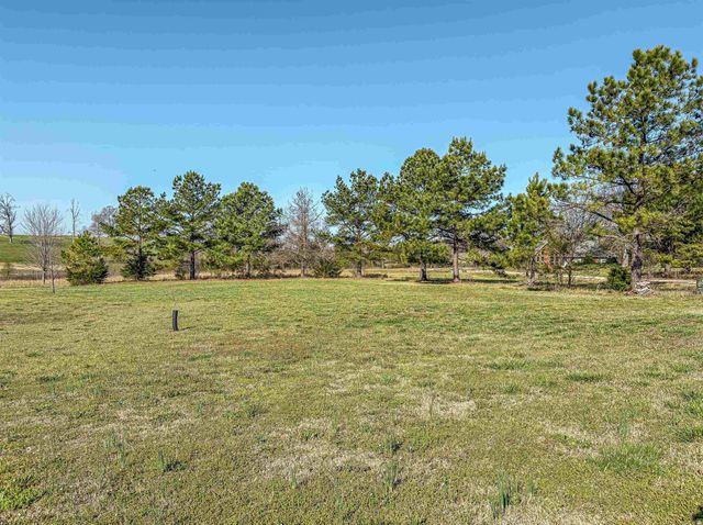 136 Lynn Terrace, Gassville, AR 72635