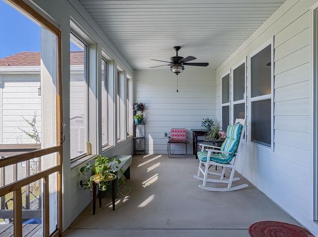 136 Lynn Terrace, Gassville, AR 72635