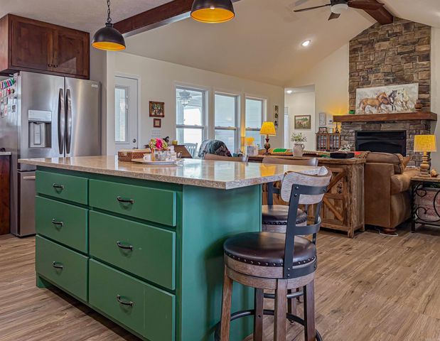 136 Lynn Terrace, Gassville, AR 72635