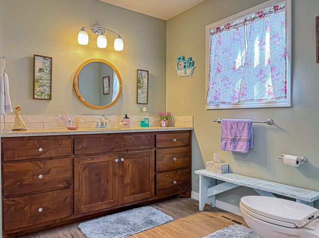 136 Lynn Terrace, Gassville, AR 72635